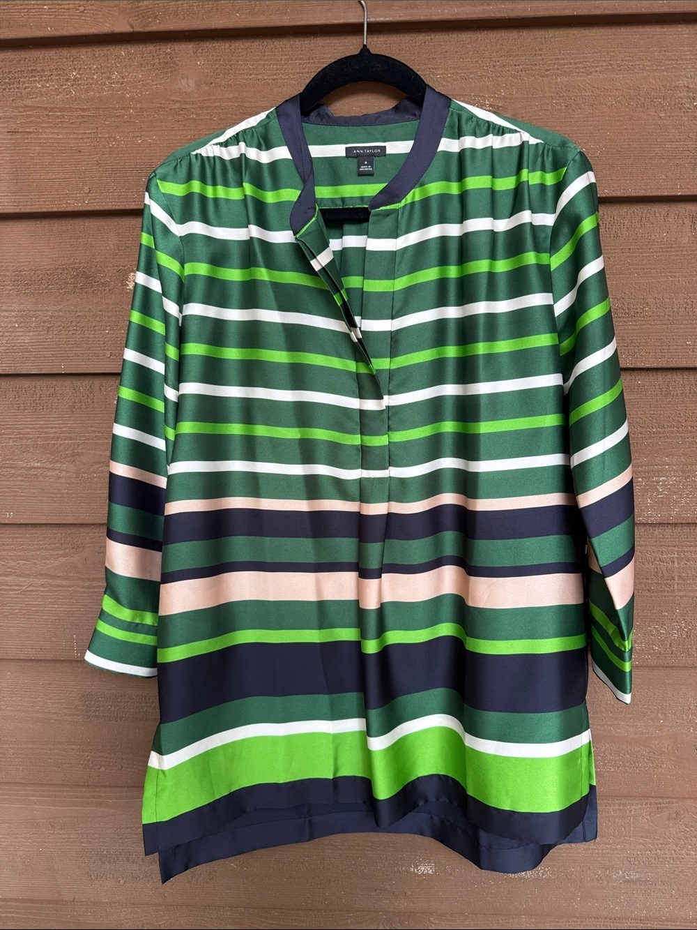 Ann Taylor Green, Navy & Tan Satin Striped Blouse size Medium